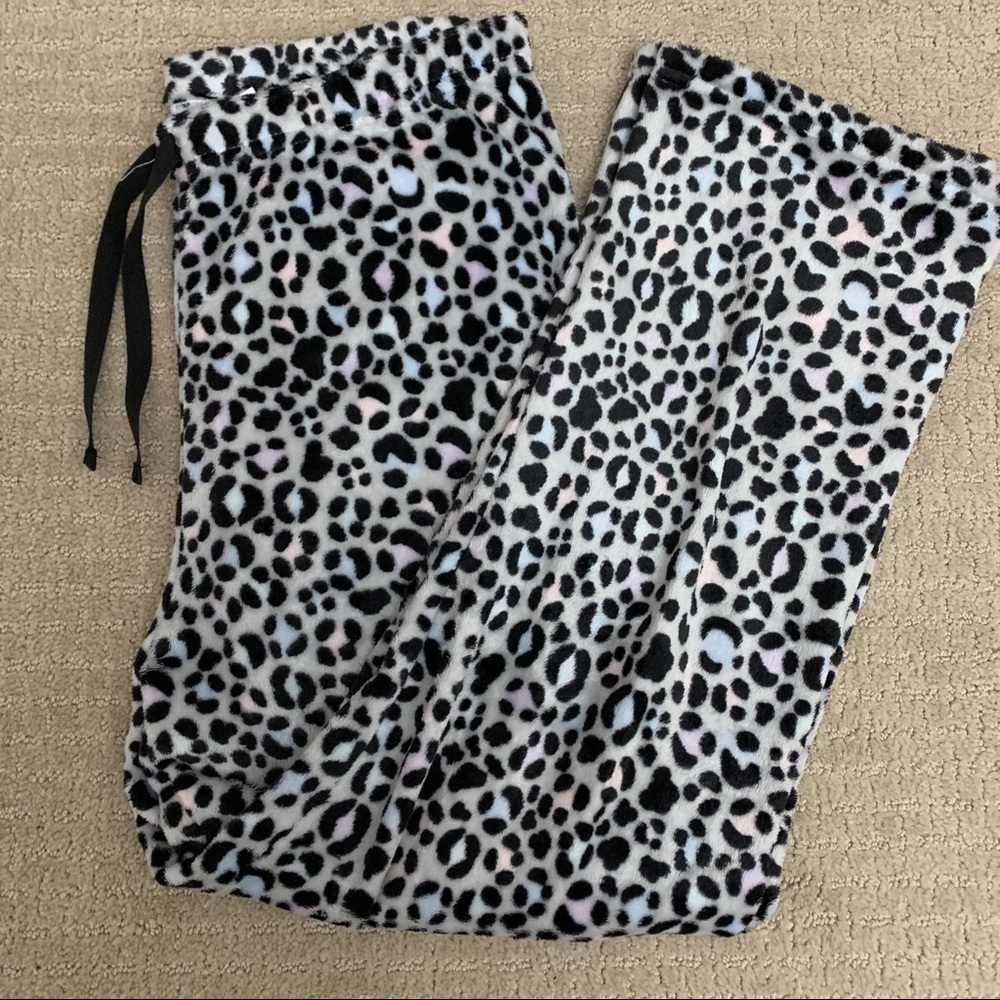 Leaped print pj pants